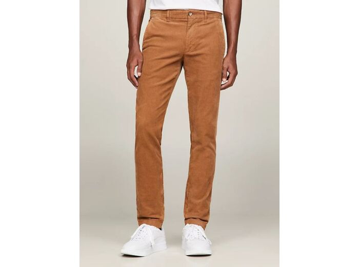 Pantalon chino slim Tommy Hilfiger marron en velours