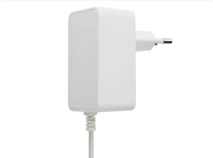 Chargeur compact avec connexion USB-C 5VDC