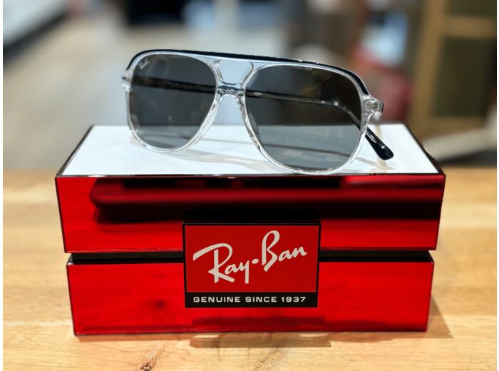 Ray Ban