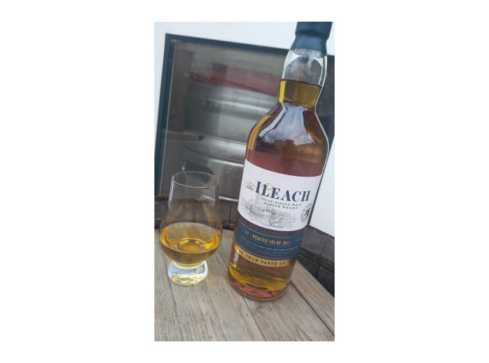 Whisky - The Ileach est un single malt tourbé  - Drink market