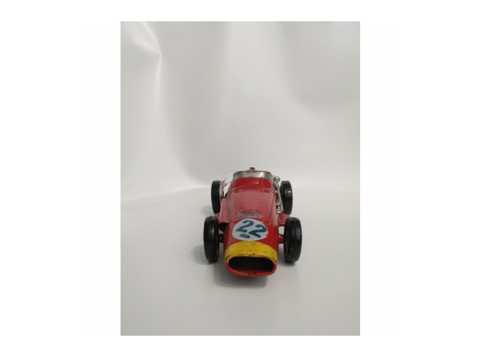 Maquette voiture sport rouge