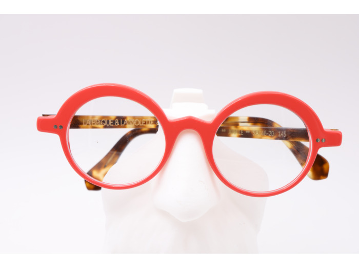 LA BRIQUE ET LA VIOLETTE JOELLE 4620 SA