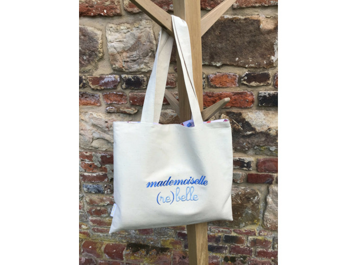 Tote Bag , brodé Mademoiselle (re) belle , doublé coton , motif oiseaux et bobines