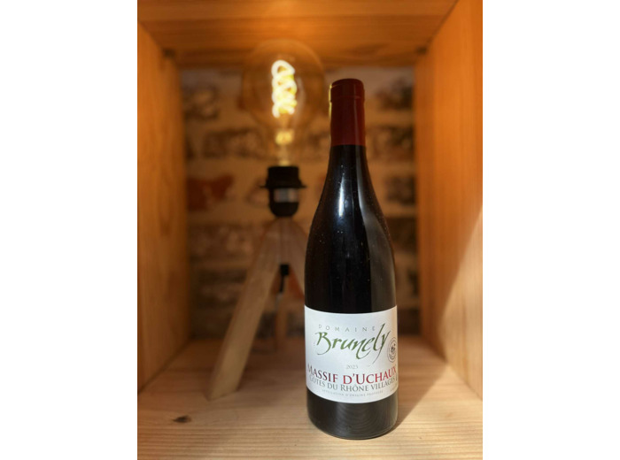 Massif d'Uchaux, vin côtes du Rhône villages 2023