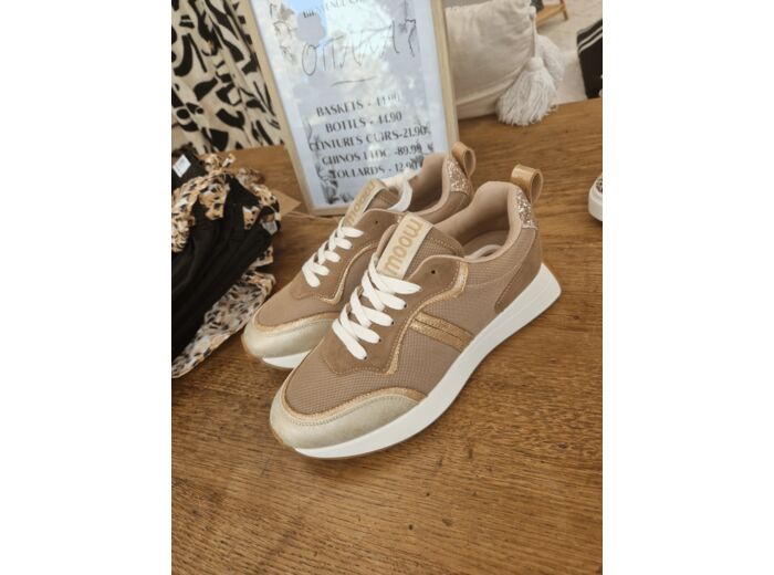 Baskets beige / or