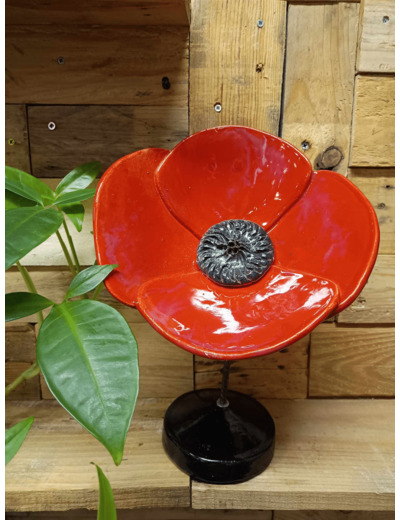 Coquelicot Moyen sur pied- Céramique - HILDE - Sur le trottoir d'en face