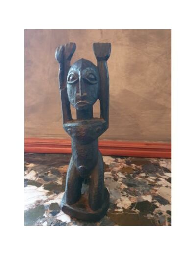 Statuette africaine en ébène - Le Grand Duc