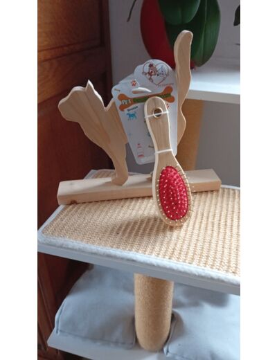 BROSSE POUR CHAT ET CHIEN