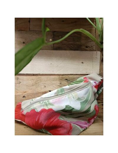 Sac Banane Upcycling - TROPIC - MARIE-LOUISE CREATIONS - Sur le trottoir d'en face