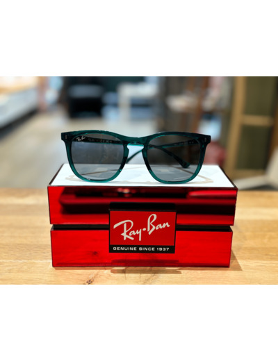 Ray Ban