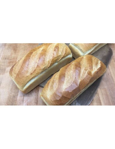 Le pain  sans sel  de 400 g coupé
