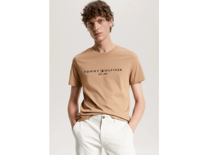 T-Shirt Tommy Hilfiger ajusté marron en coton bio