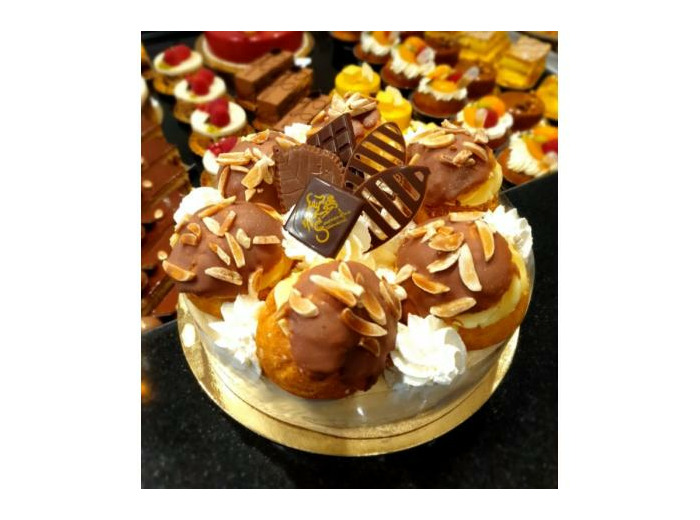 Tarte Glacée Profiterolle  4 personnes - La Gourmandine