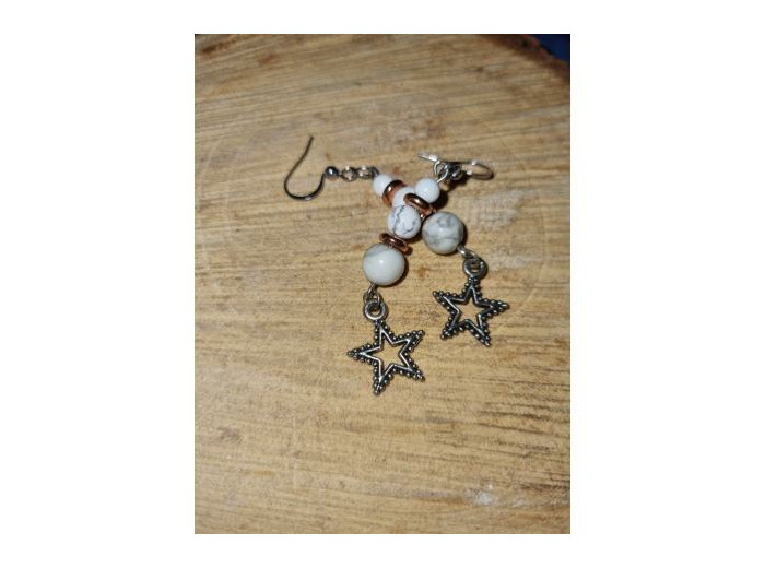 boucles d'oreilles howlite fait main