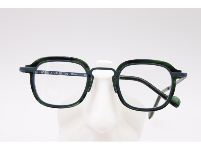 ANNE & VALENTIN M15 4626 H33