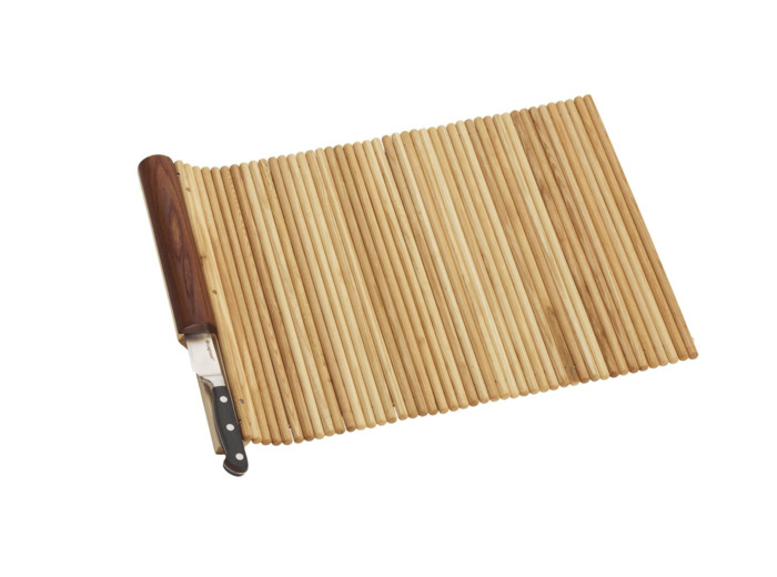 GUALTIERO - PLANCHE A DECOUPER PORTABLE / ENROULABLE POUR PIQUE NIQUE EN FRENE MASSIF 48cm x 34cm - LEGNOART