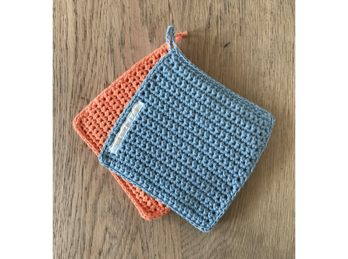 Maniques en crochet double épaisseur coton coloris vert et orange