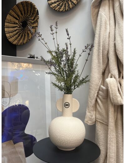 Vase beige texturé