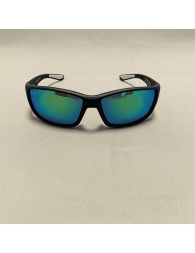 Lunettes de Soleil Local Kine 810 Homme De La Marque Maui Jim Coloris Noir Verres Polarisés Vert