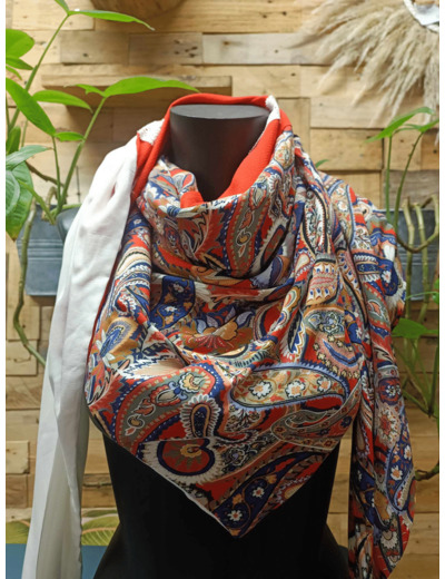 Foulard XL - ORLEANS N°129- Viscose - MARIE-LOUISE CREATIONS - Sur le trottoir d'en face