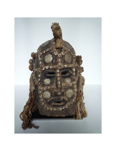 MASQUE RITUEL AFRICAIN