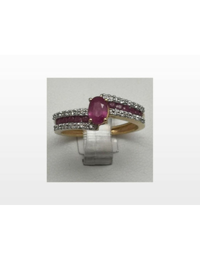 Bague or rubis et diamants