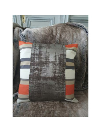 « Le Coussin » by le Grand Duc - Ref 38310