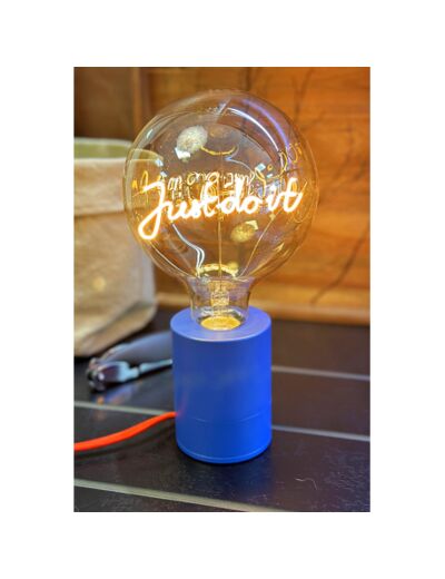 Lampe Message in the bulb "JUST DO IT"
