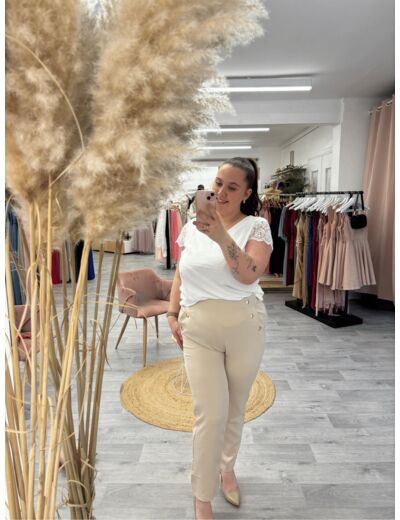 Pantalon à pinces grande taille Lia beige