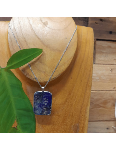 Collier en bois - BLEU - BL01 - C'EST DANS L'AME - Sur le trottoir d'en face