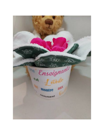 Bouquet de lingettes et roses - année 2023 - Les creations de Marele - Tergnier