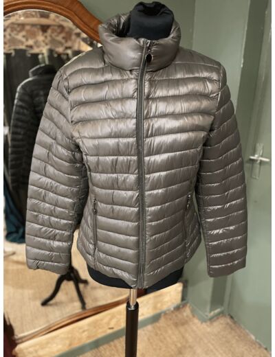 Manteau à Manches