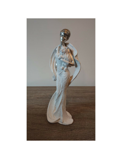 Figurine femme élégante avec chien - Zen Deco