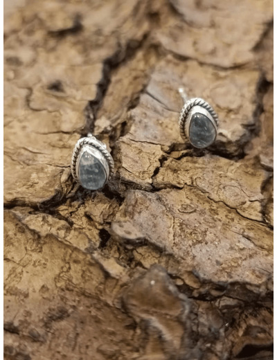 Boucles d'oreilles Puces en Argent LABRADORITE - LITHOSPHERE FRANCE - Sur le trottoir d'en face